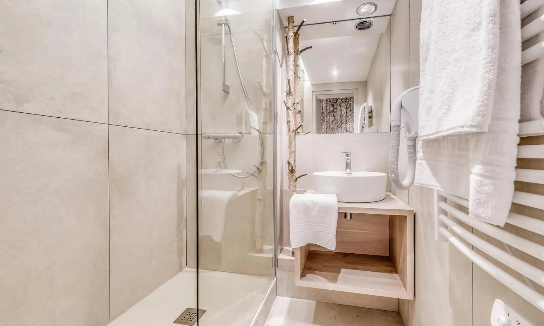 Residence Palafour - Completement Renove En 2018, Elegant 2 Pieces Confort Moderne - Balcon - Vue Grande Sassiere Mae-3390 Tignes Aparthotel